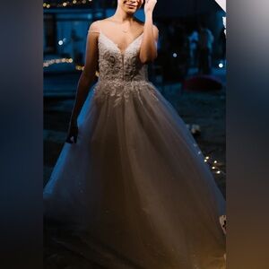 NWOT Lulus Loved For Life White Sparkly Tulle Embroidered Sleeveless Gown